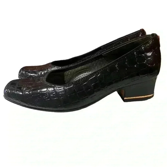 ARA GABRIELLE Crocodile Embossed Black Slip
On Mid Heel Comfort Pumps Navy Blue - Picture 1 of 8